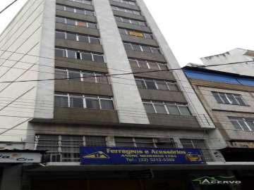 Kitnet / Conjugado à venda em Centro, Juiz de Fora - MG