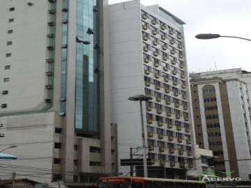 Kitnet / Conjugado à venda em Centro, Juiz de Fora - MG