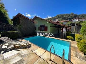 Casa à venda em Cascatinha, Nova Friburgo - RJ
