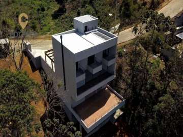 Casa à venda em Cônego, Nova Friburgo - RJ