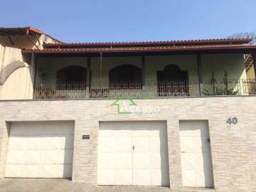 Casa à venda em Outros, Juiz de Fora - MG