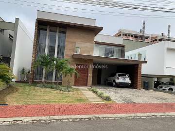 Casa à venda em Santa Luzia, Juiz de Fora - MG