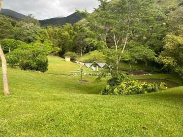Fazenda / Sítio à venda em Centro, São José do Vale do Rio Preto - RJ