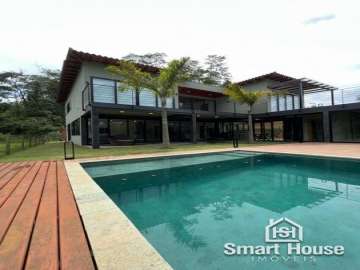 Casa à venda em Itaipava, Petrópolis - RJ