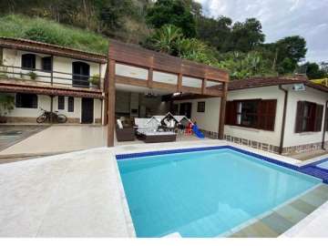 Casa à venda em Centro, Areal - RJ