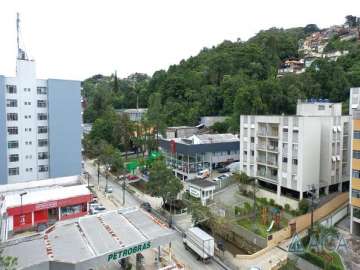 Apartamento à venda em Coronel Veiga, Petrópolis - RJ