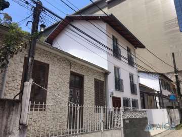 Casa para alugar em Centro, Petrópolis - RJ