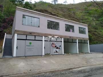 Loja para alugar em Araras, Petrópolis - RJ