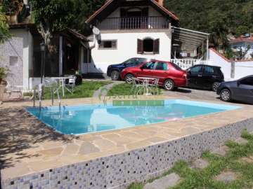 Casa à venda em Simeria, Petrópolis - RJ