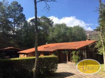 Casa à venda em Araras, Petrópolis - RJ