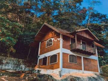 Casa à venda em Itaipava, Petrópolis - RJ