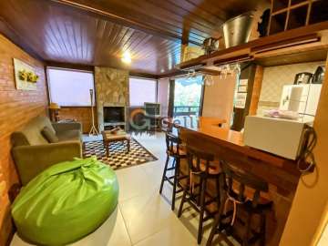 Cobertura à venda em Secretário, Petrópolis - RJ