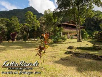 Casa à venda em Debossan, Nova Friburgo - RJ