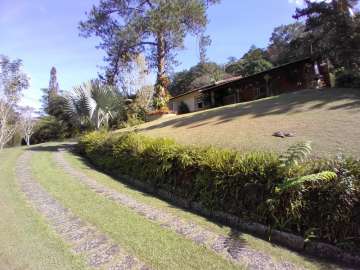 Casa à venda em Araras, Petrópolis - RJ