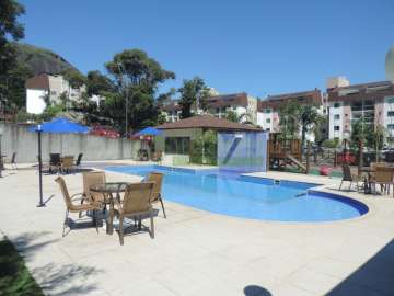 Apartamento à venda em Samambaia, Petrópolis - RJ