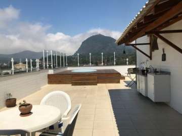 Apartamento à venda em Alto, Teresópolis - RJ