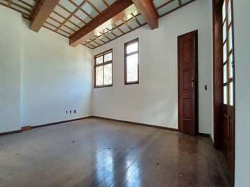 Apartamento à venda em Várzea, Teresópolis - RJ