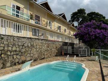 Casa à venda em Várzea, Teresópolis - RJ