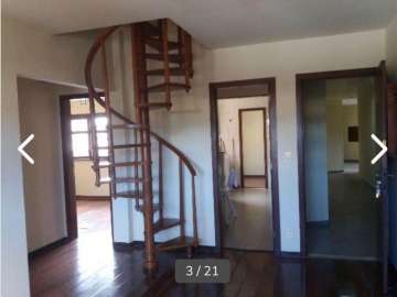 Apartamento à venda em Santa Cecília, Teresópolis - RJ