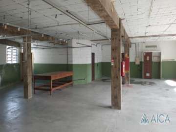 Imóvel Comercial para alugar em Quarteirão Brasileiro, Petrópolis - RJ