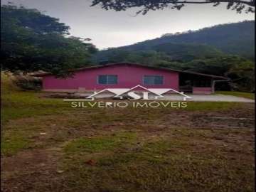 Casa à venda em Campo Limpo, Teresópolis - RJ