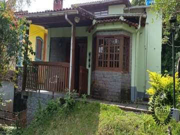 Casa à venda em Independência, Petrópolis - RJ