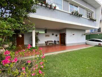 Casa à venda em Várzea, Teresópolis - RJ