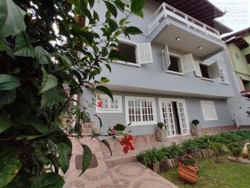 Casa à venda em Golfe, Teresópolis - RJ