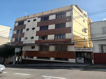 Apartamento à venda em Granbery, Juiz de Fora - MG