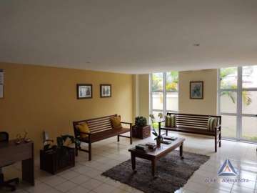 Apartamento à venda em Corrêas, Petrópolis - RJ