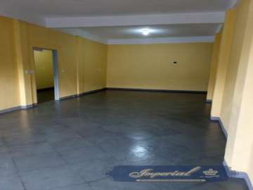Loja para alugar em Bingen, Petrópolis - RJ