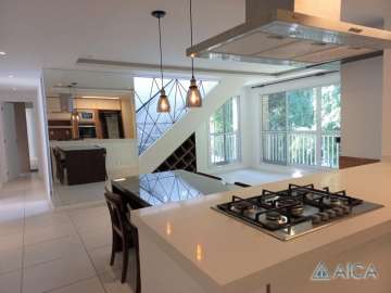 Apartamento à venda em Centro, Petrópolis - RJ