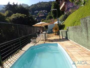 Casa à venda em Centro, Petrópolis - RJ