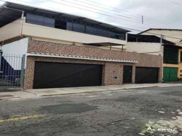 Casa à venda em Grajaú, Juiz de Fora - MG