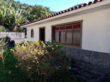 Casa à venda em Parque do Ingá, Teresópolis - RJ