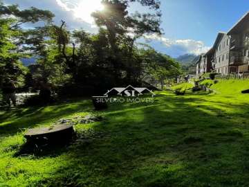 Apartamento à venda em Samambaia, Petrópolis - RJ