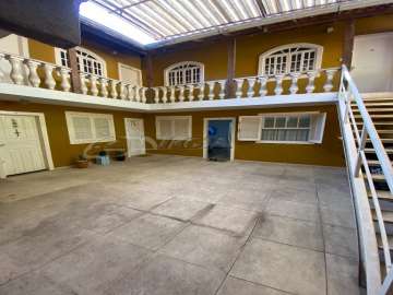 Casa à venda em Bingen, Petrópolis - RJ