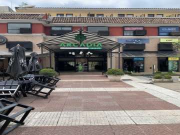 Loja à venda em Itaipava, Petrópolis - RJ