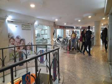 Loja à venda em Centro, Petrópolis - RJ