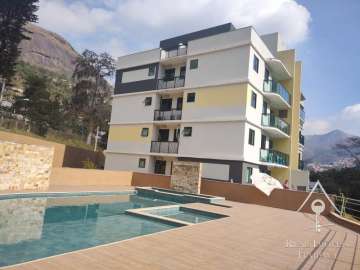 Cobertura à venda em Samambaia, Petrópolis - RJ