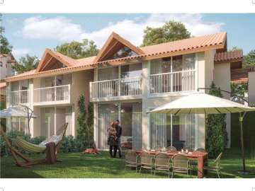 Casa à venda em Carangola, Petrópolis - RJ