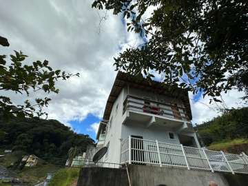 Casa à venda em Tijuca, Teresópolis - RJ