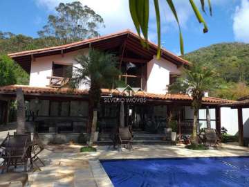 Casa à venda em Independência, Petrópolis - RJ