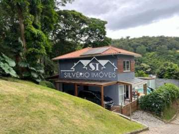 Casa à venda em Bonsucesso, Petrópolis - RJ