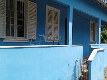 Casa à venda em Castelânea, Petrópolis - RJ
