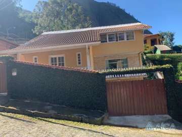 Casa à venda em Retiro, Petrópolis - RJ