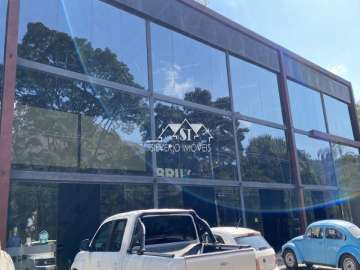 Loja para alugar em Corrêas, Petrópolis - RJ