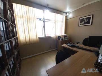 Sala à venda em Centro, Petrópolis - RJ