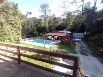 Casa à venda em Fazenda Inglesa, Petrópolis - RJ