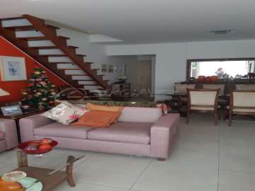 Apartamento à venda em Outros, Petrópolis - RJ